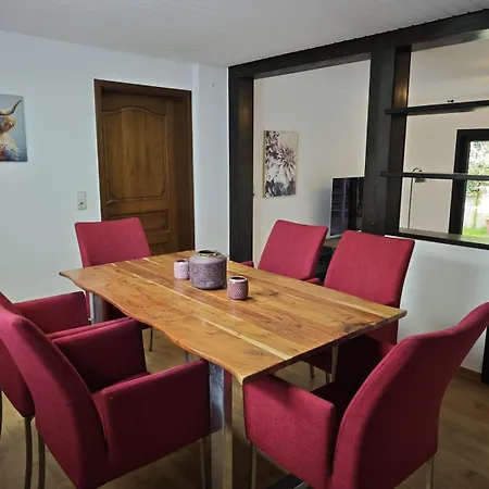 Eifelflair 1 Für Max 6 Gäste, 2 Hunde, Garten, Terrasse, Familien Und Firmen Sind Herzlich Willkommen! Apartment